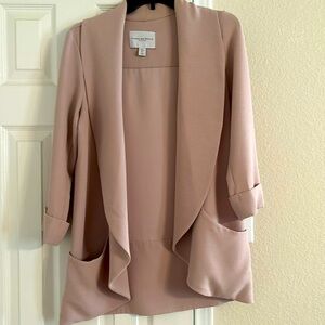 Like New 3/4 sleeve jacket, size M